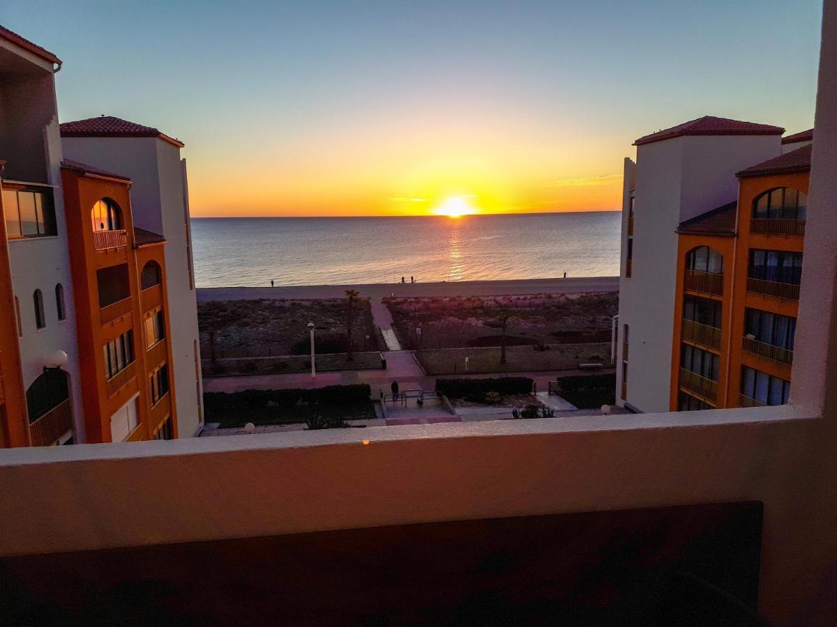 לה ברקרה Appart Mezzanine Vue Mer Et Plage, Parking Wifi Tv מראה חיצוני תמונה
