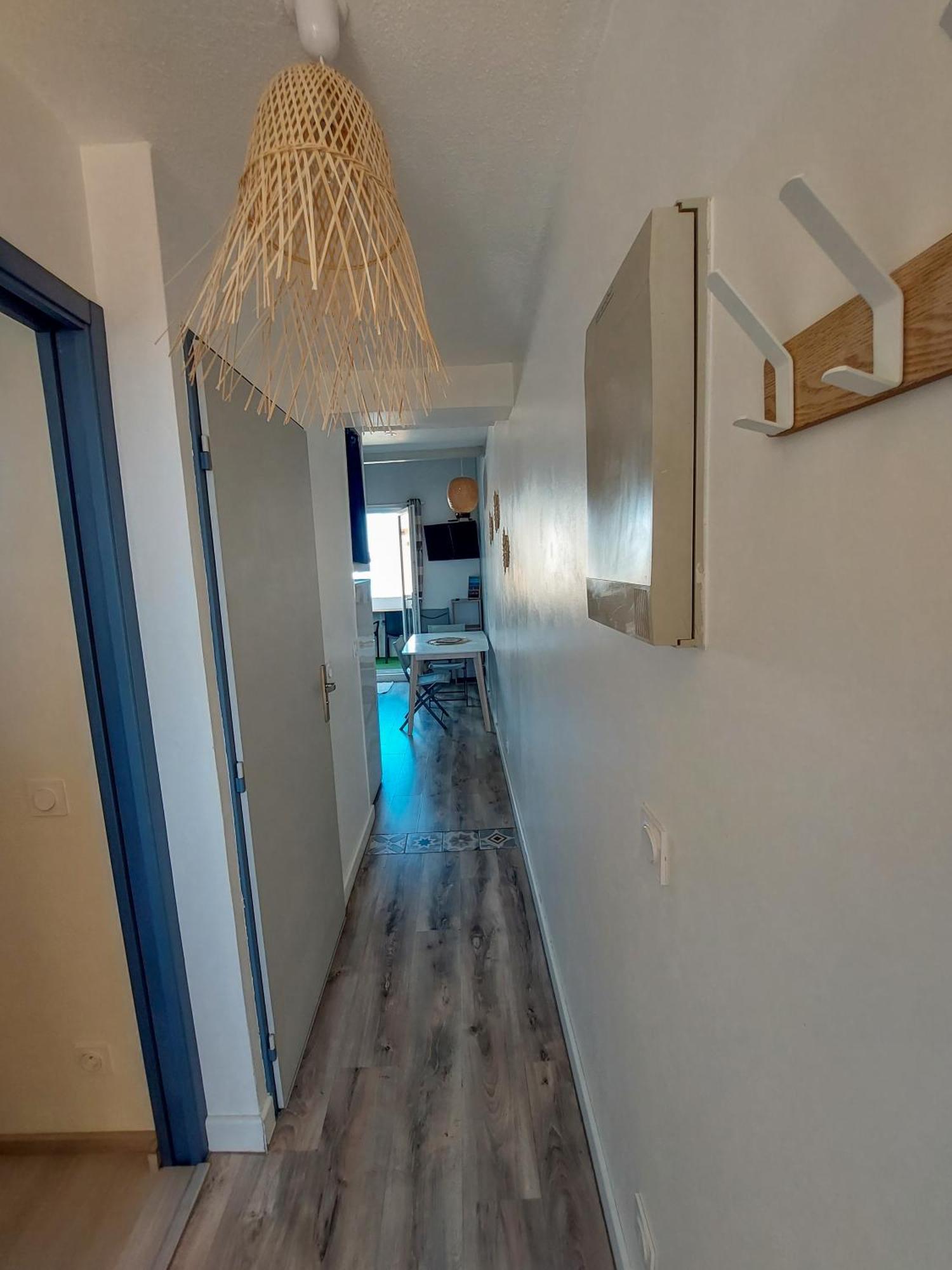 לה ברקרה Appart Mezzanine Vue Mer Et Plage, Parking Wifi Tv מראה חיצוני תמונה