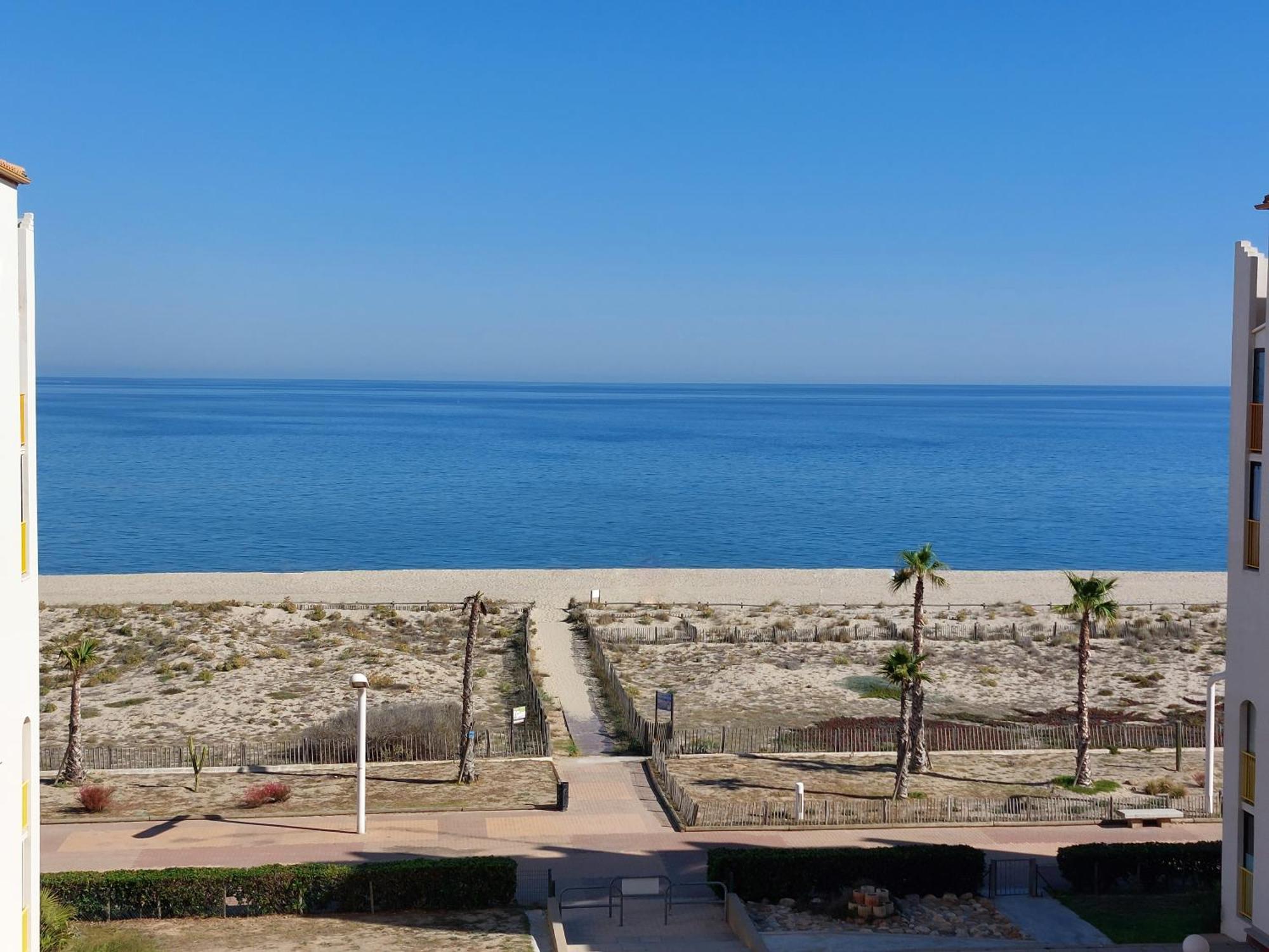 לה ברקרה Appart Mezzanine Vue Mer Et Plage, Parking Wifi Tv מראה חיצוני תמונה