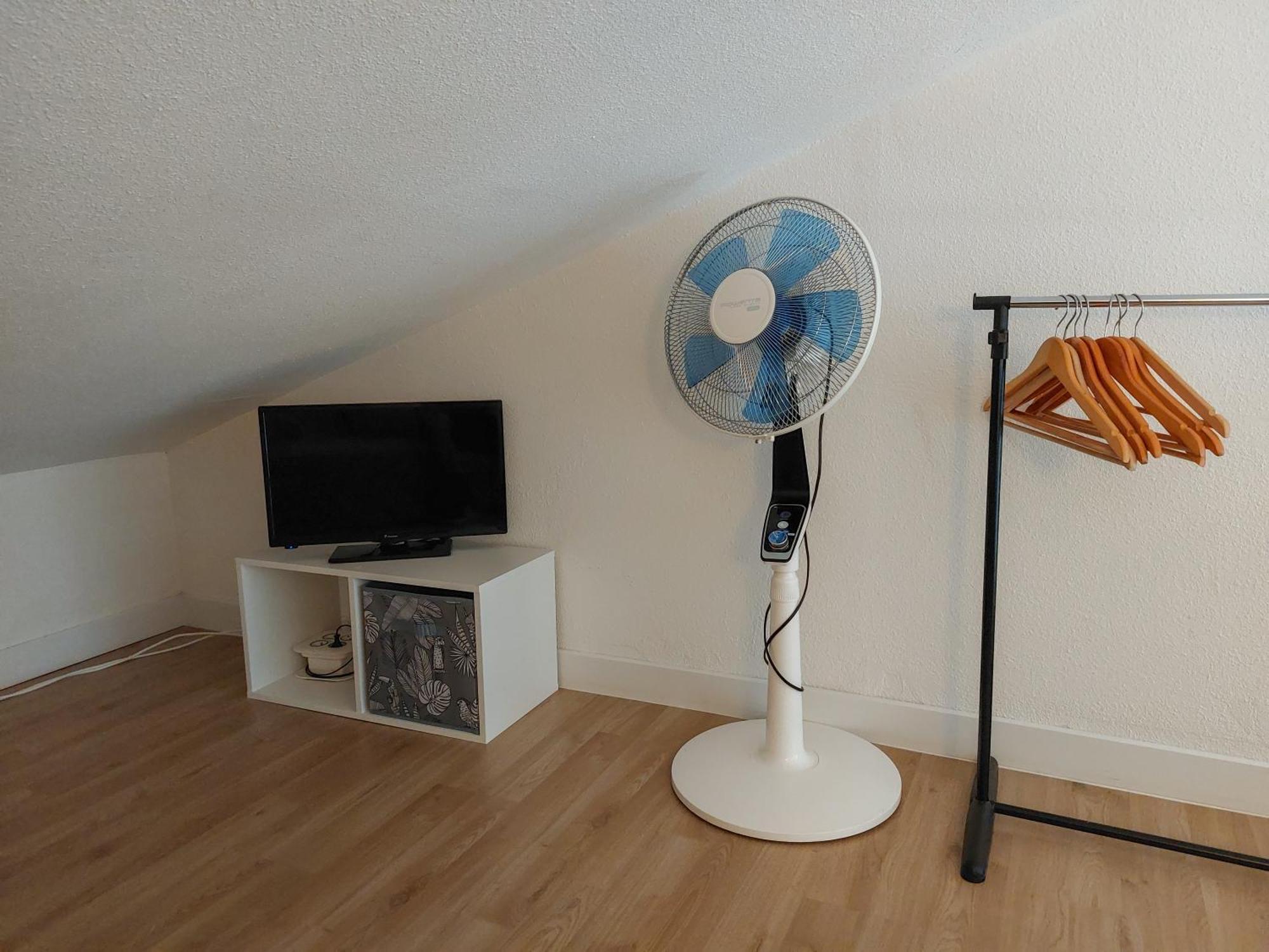 לה ברקרה Appart Mezzanine Vue Mer Et Plage, Parking Wifi Tv מראה חיצוני תמונה
